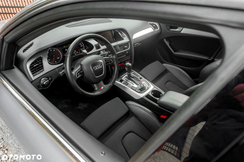 Audi A4 Avant 3.2 FSI quattro tiptronic S line Sportpaket (plus) - 16