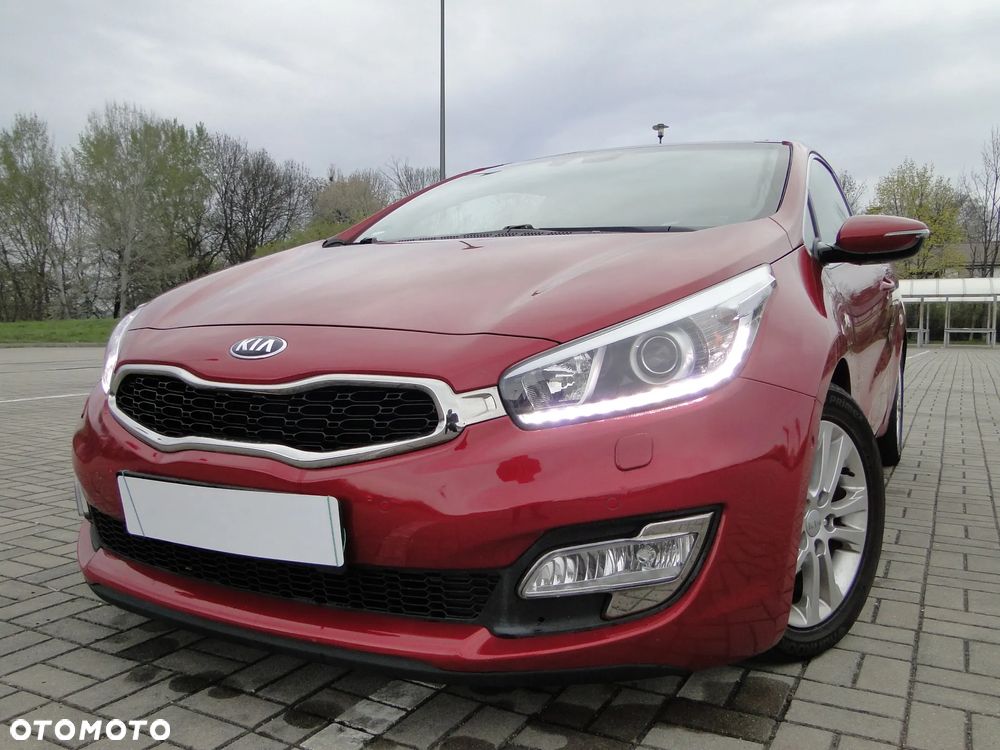 Kia ProCeed 1.6 GDI DCT Spirit - 34