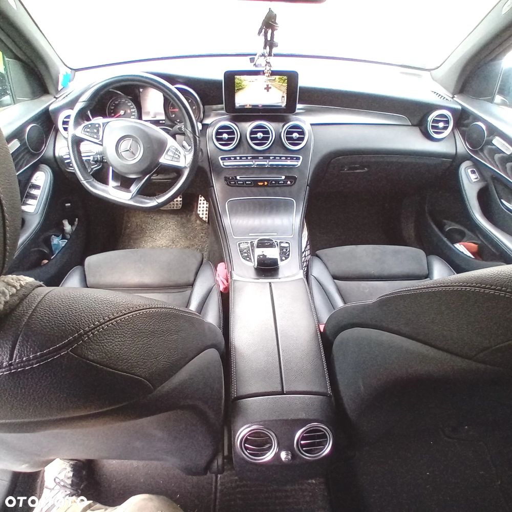 Mercedes-Benz GLC - 10