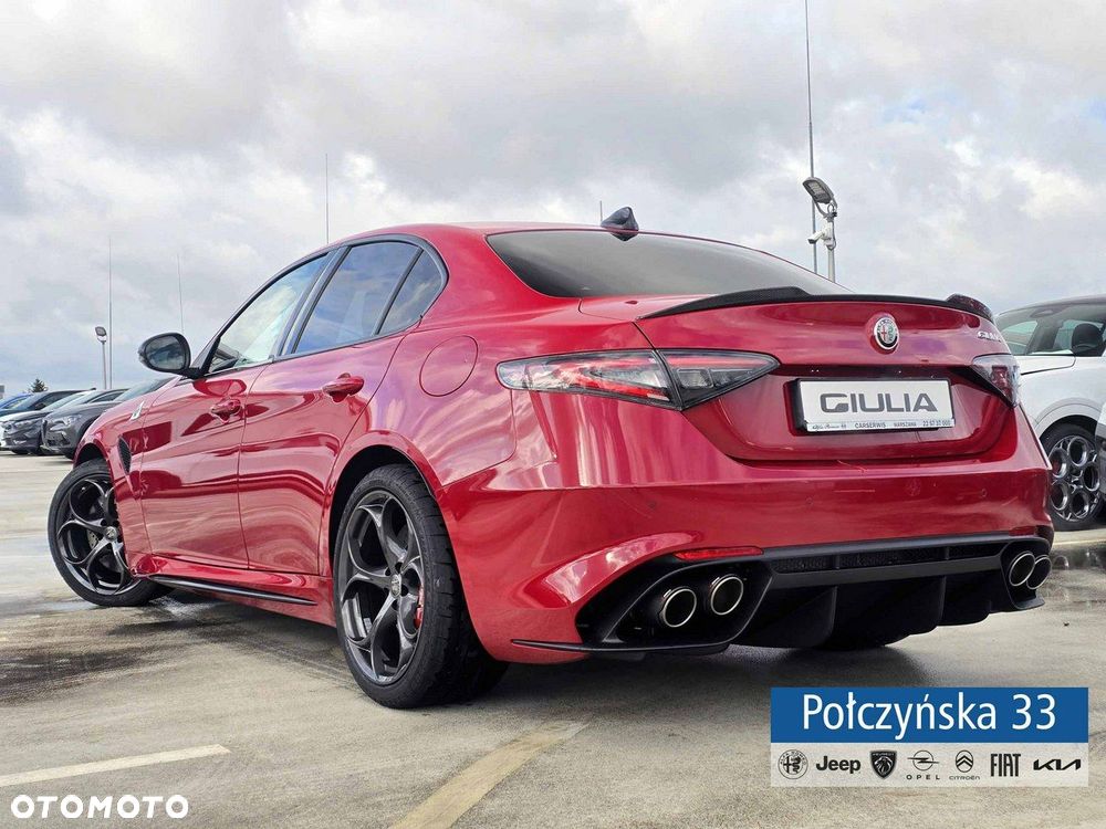 Alfa Romeo Giulia - 9