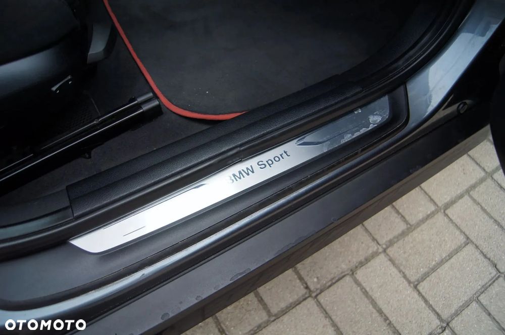 BMW X1 xDrive18d Sport Line - 26