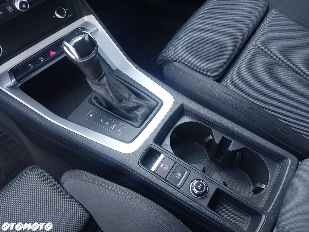 Audi Q3 35 TFSI S tronic - 19