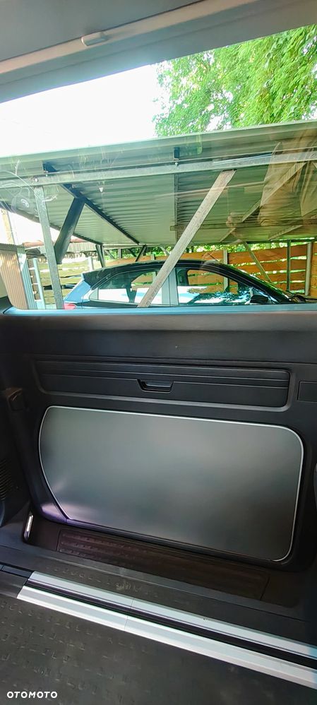 Volkswagen California - 12