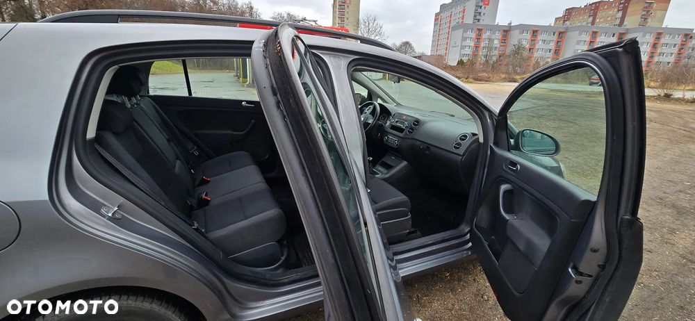 Volkswagen Golf 1.6 Comfortline - 12