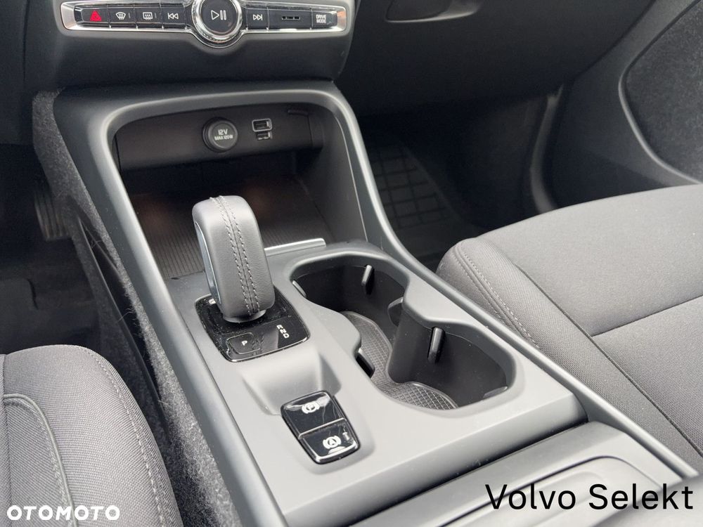 Volvo XC 40 - 15