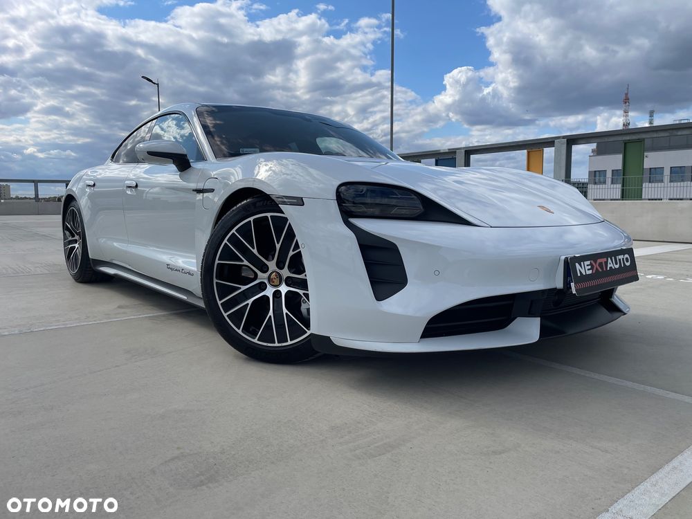 Porsche Taycan Turbo - 1