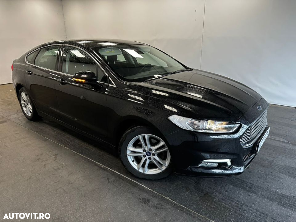 Ford Mondeo 2.0 TDCi Powershift Business - 23