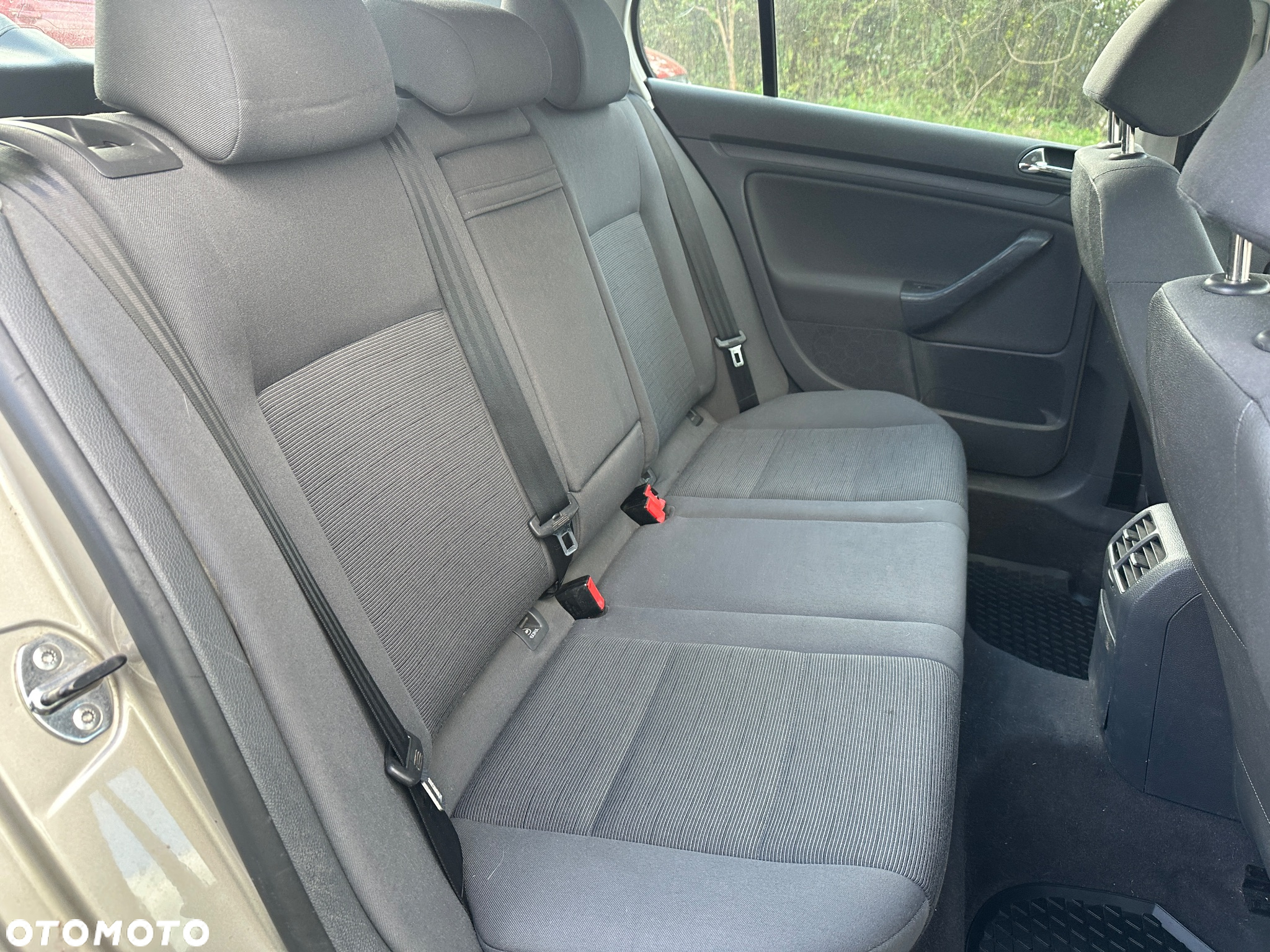 Volkswagen Golf 1.9 TDI Trendline - 18