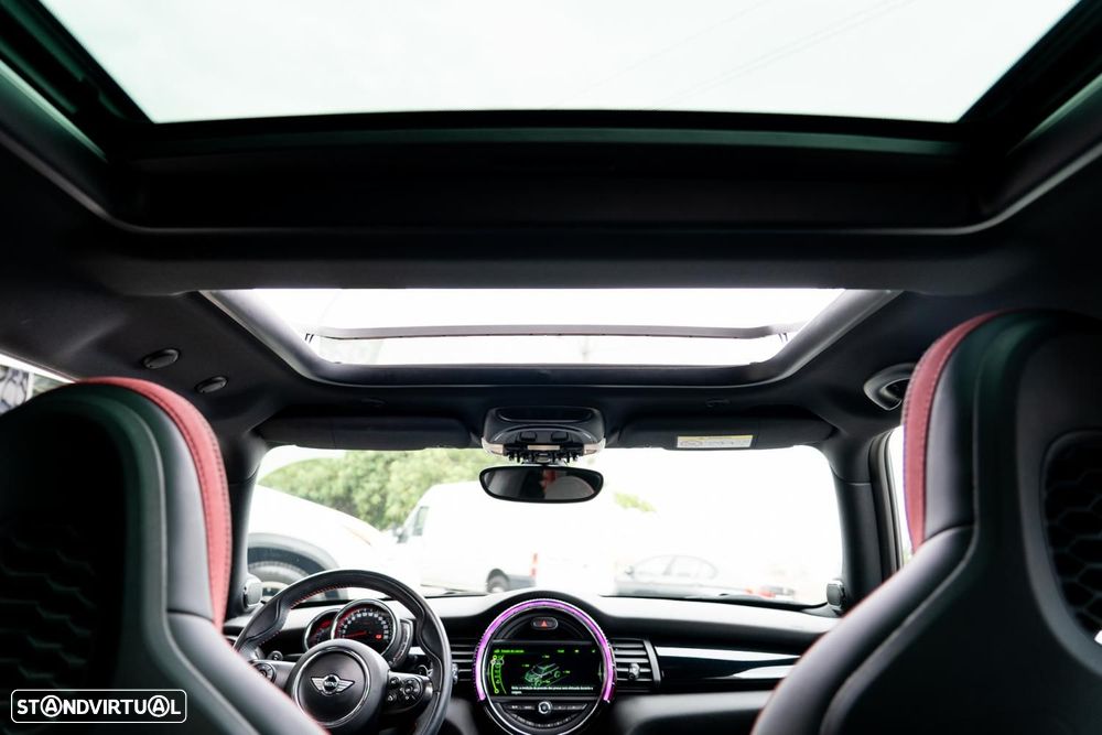 MINI 3 Portas John Cooper Works Auto Desportiva - 16