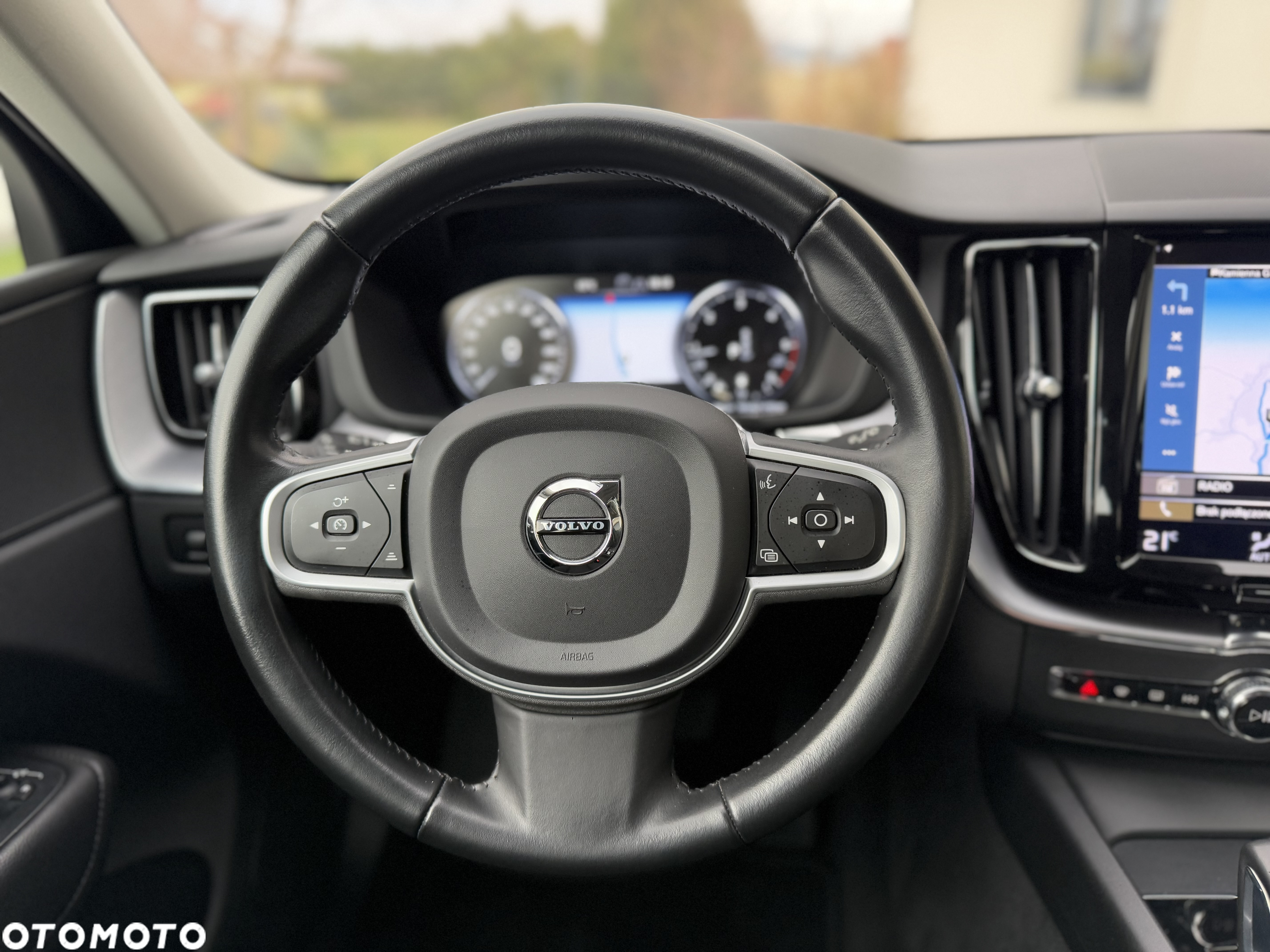 Volvo XC 60 B4 D Geartronic Momentum Pro - 18