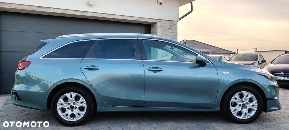 Kia Ceed ver-1-6-crdi-mhev-business-line - 8