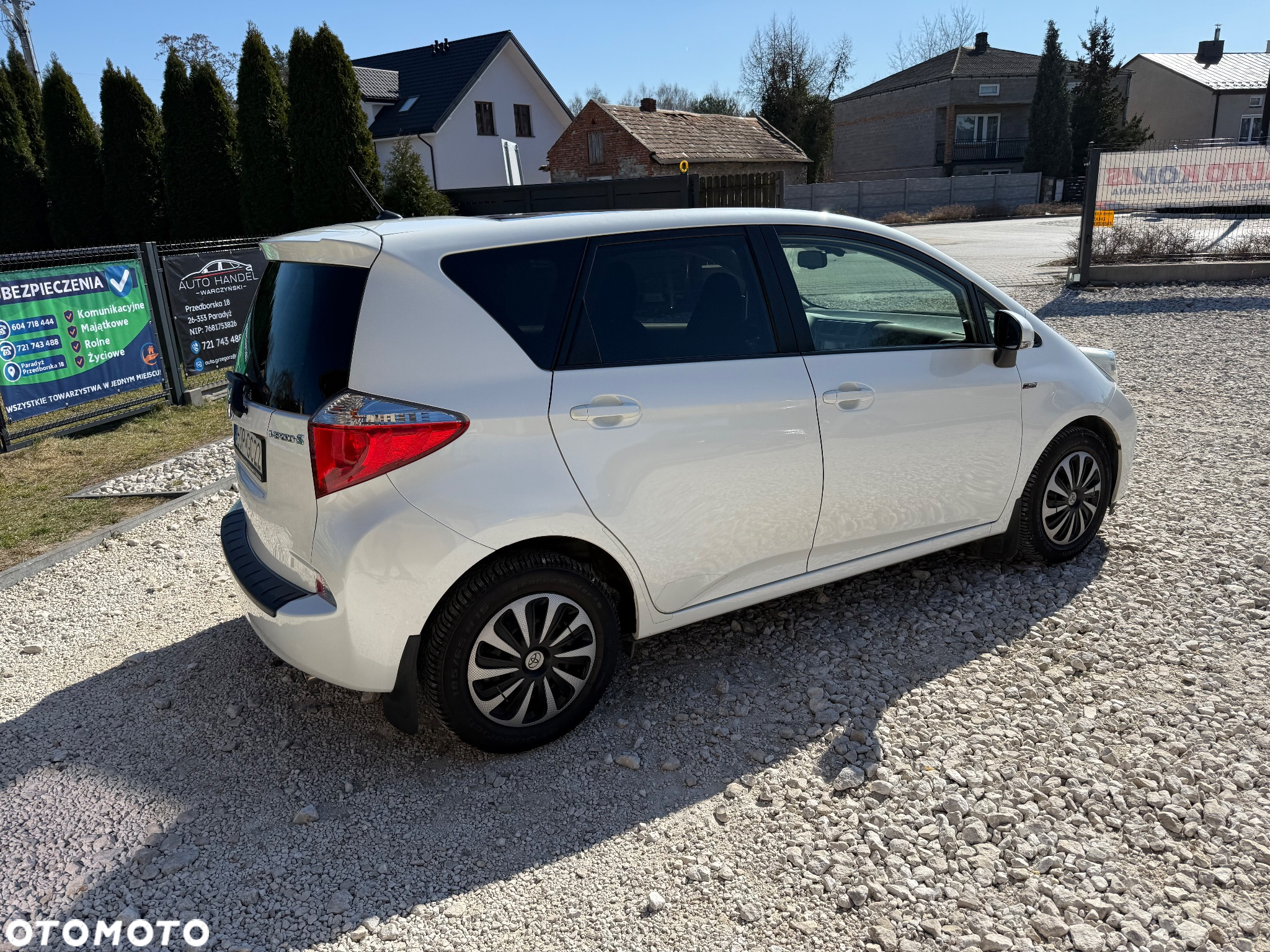 Toyota Verso S 1.4 D-4D Premium - 23