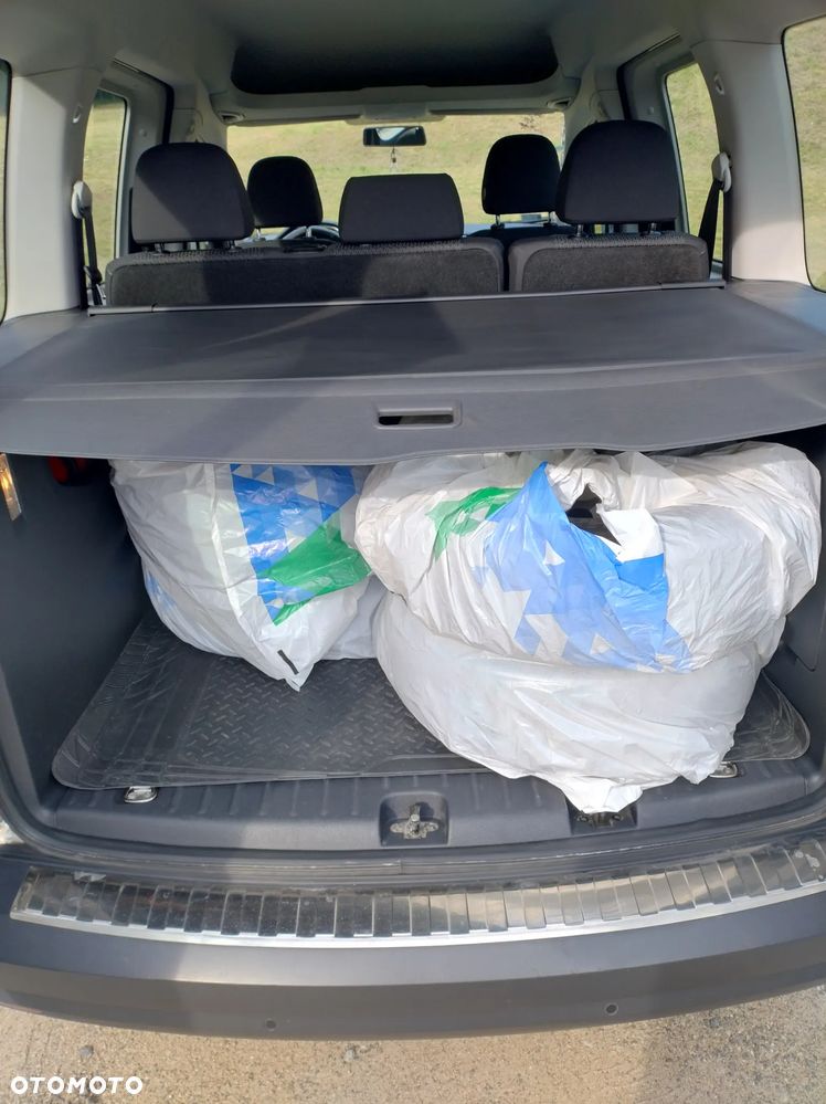 Volkswagen Caddy - 16