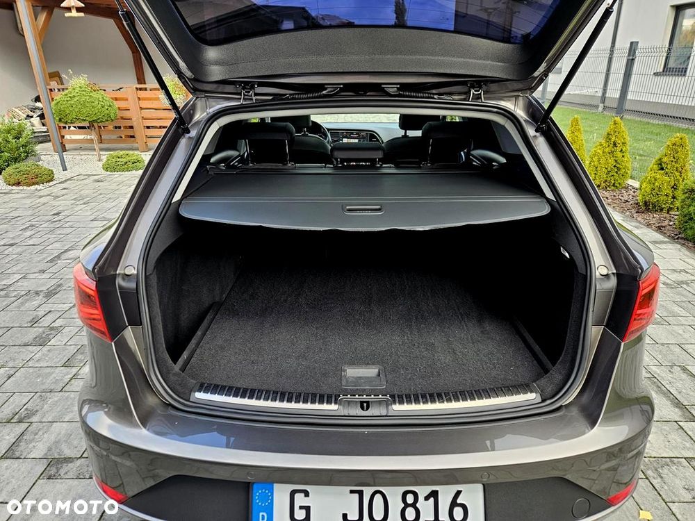 Seat Leon 1.8 TSI Ecomotive DSG FR - 22