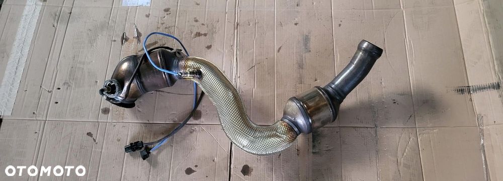 Katalizator Kompletny z Czujnikami MERCEDES C63 AMG W205 2018 A2054904014 - 1