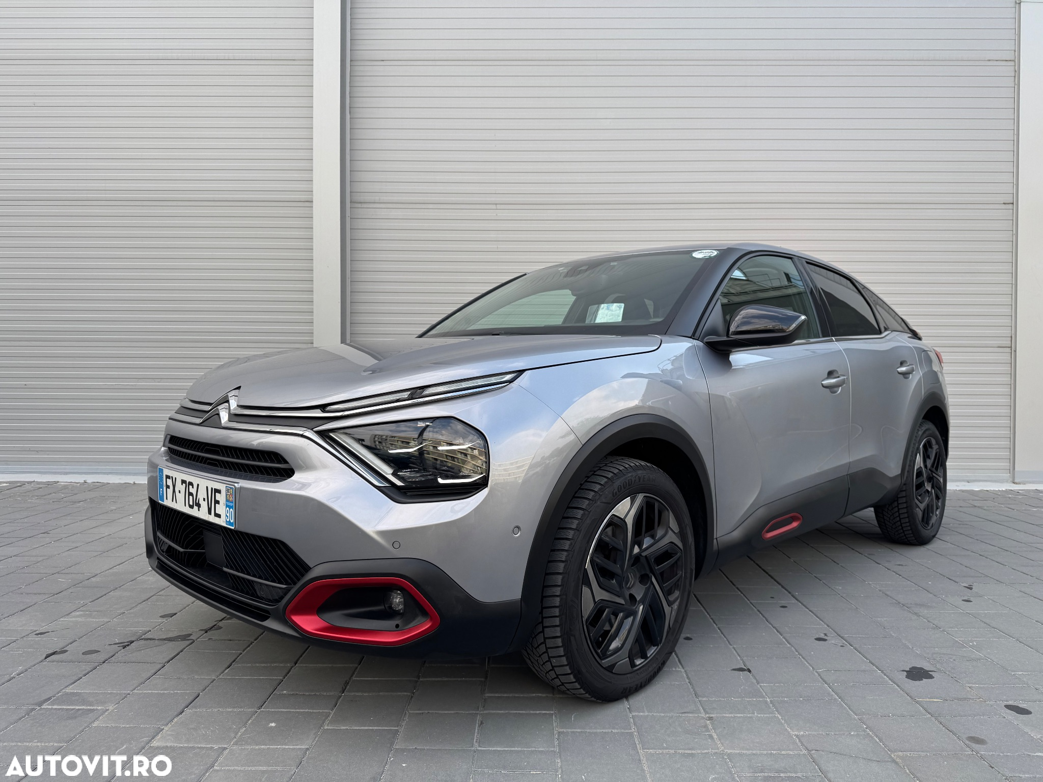 Citroën C4 BlueHDi 130 Stop&Start EAT8 SHINE - 37
