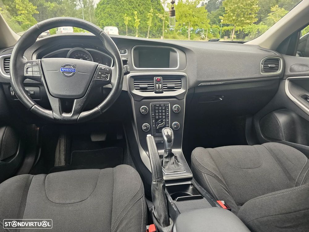 Volvo V40 Cross Country 1.6 D2 Kinetic Powershift - 16