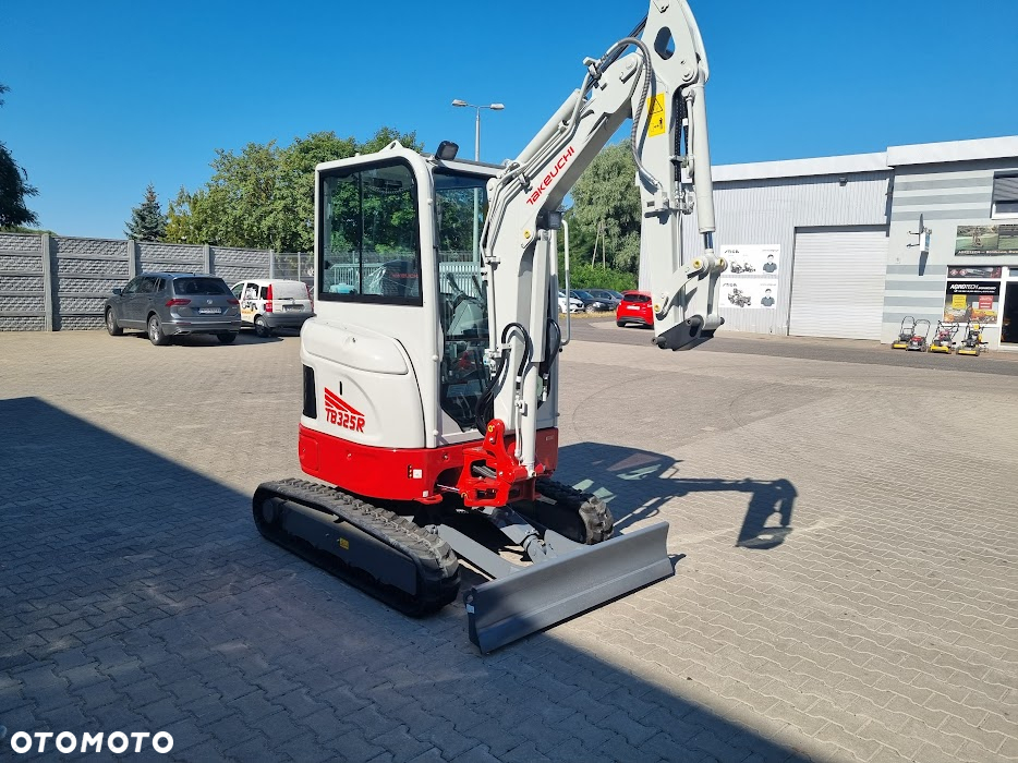Takeuchi Nowa Koparka Gąsienicowa Takeuchi TB325 V1 w komplecie łyżki - 10