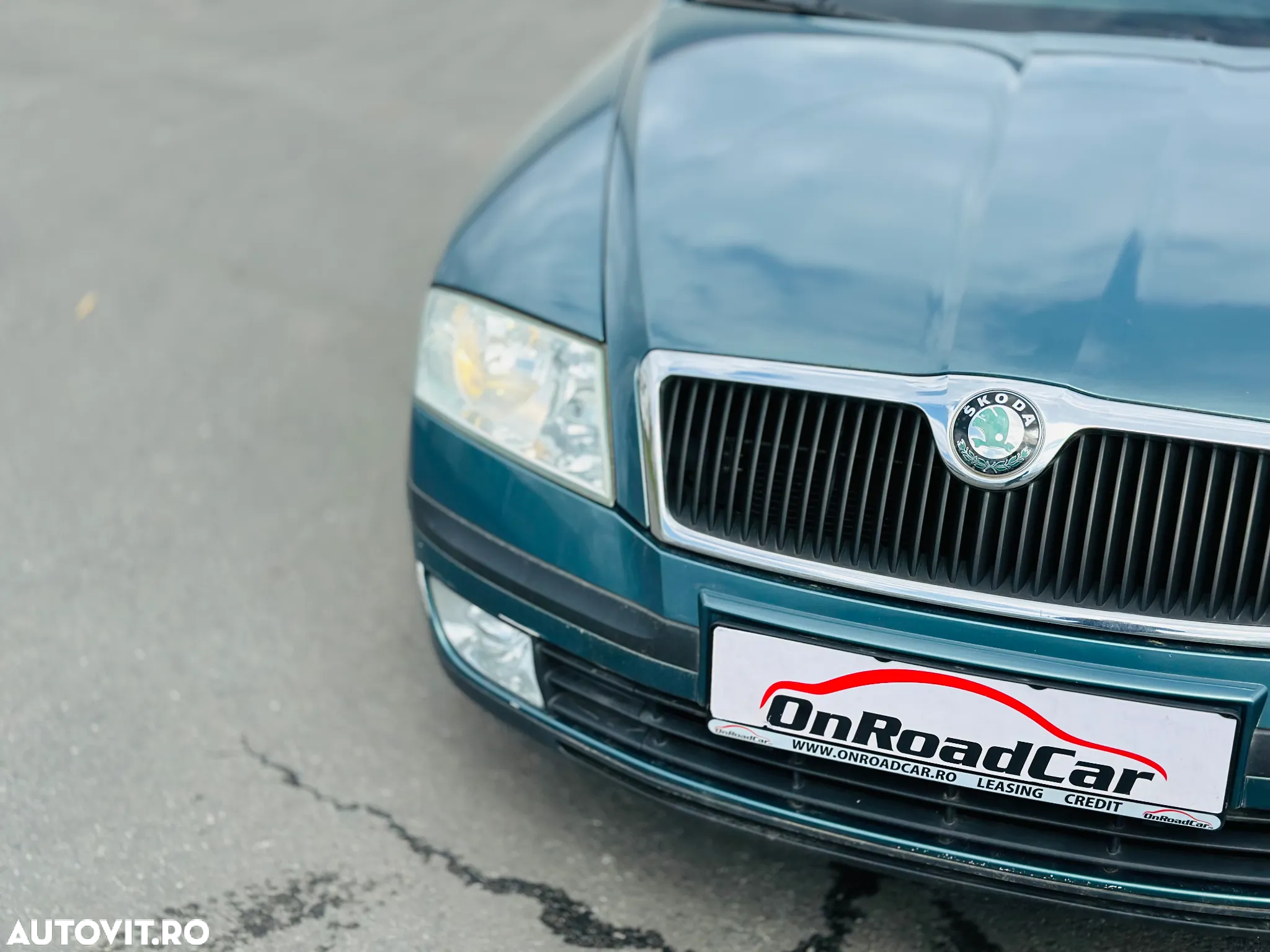 Skoda Octavia 1.6 FSI Elegance Aut - 17