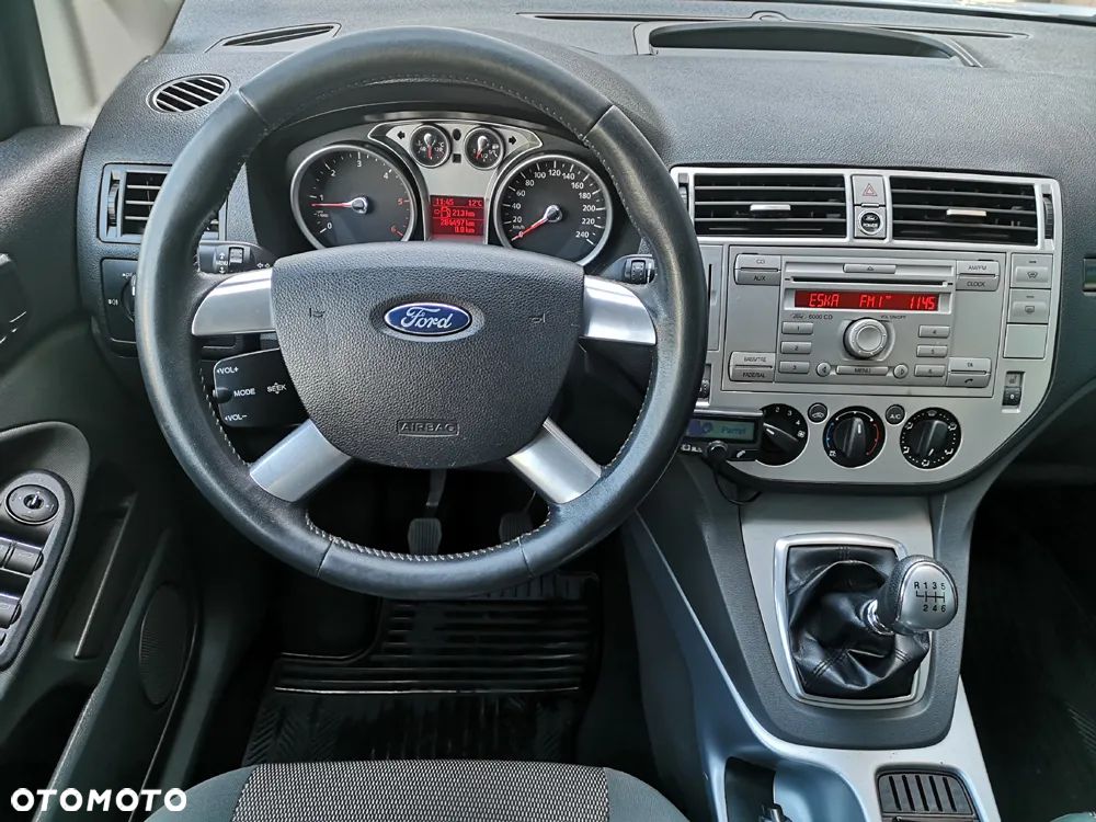 Ford Kuga 2.0 TDCi 2x4 Trend - 11