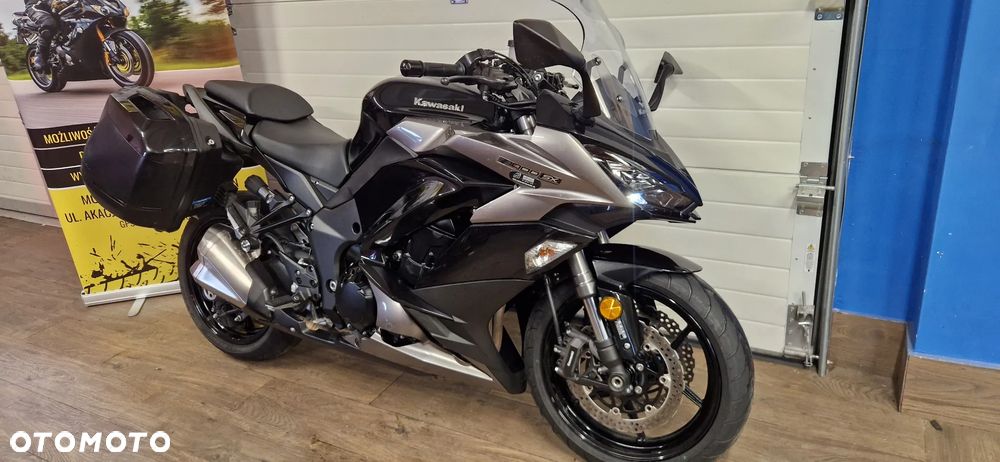 Kawasaki Ninja 1000 SX - 2