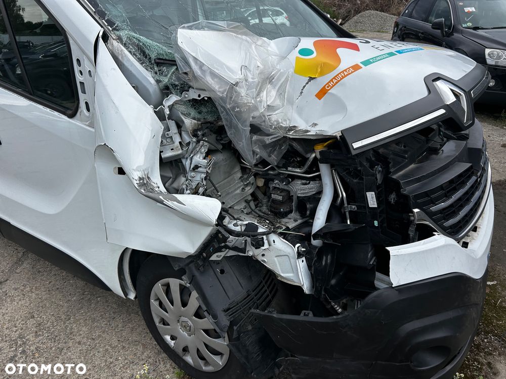 Renault TRAFIC - 9