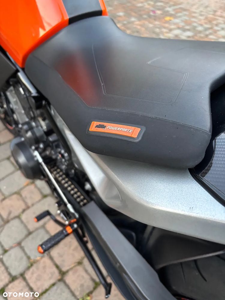 KTM Duke - 19
