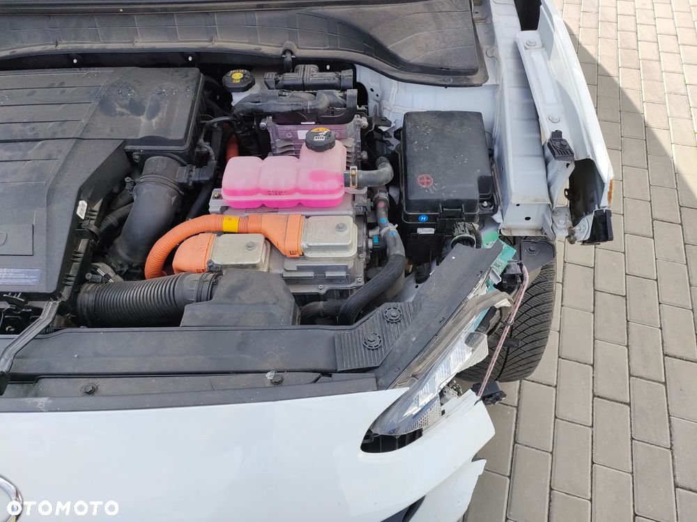 Hyundai Kona - 15
