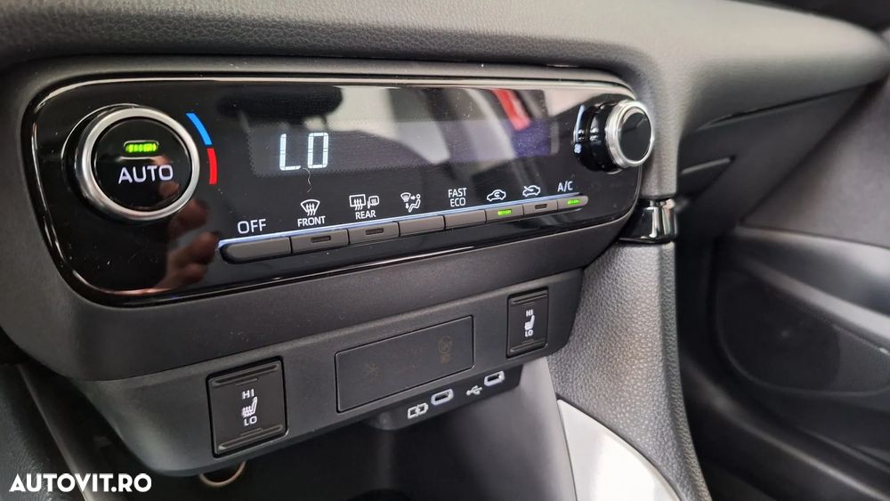 Mazda 2 Hybrid 1.5 VVT-i 116 CVT CENTRE-LINE - 13