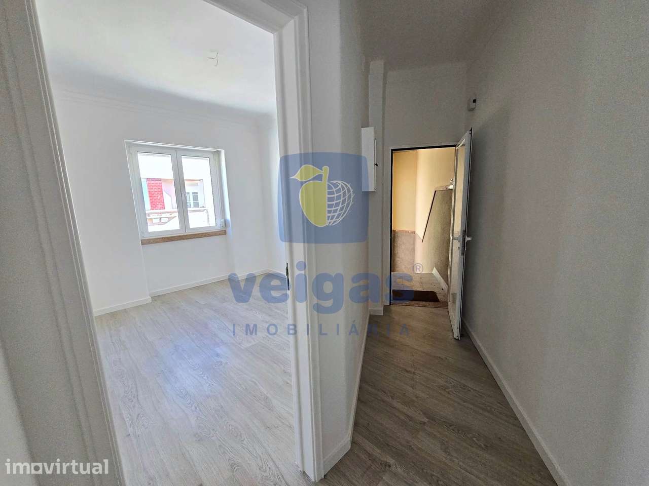 Apartamento T1 Renovado com 2 WC em São Vicente, Lisboa - Grande imagem: 4/31