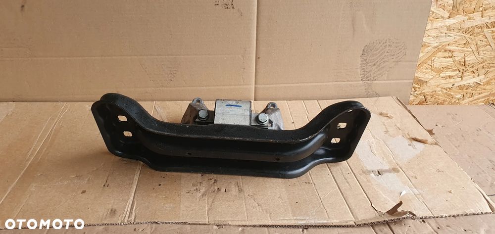 Łapa poduszka skrzyni biegów Mercedes E-Klasa W213 3.0 CDI A2052420340 A2132421001 - 4