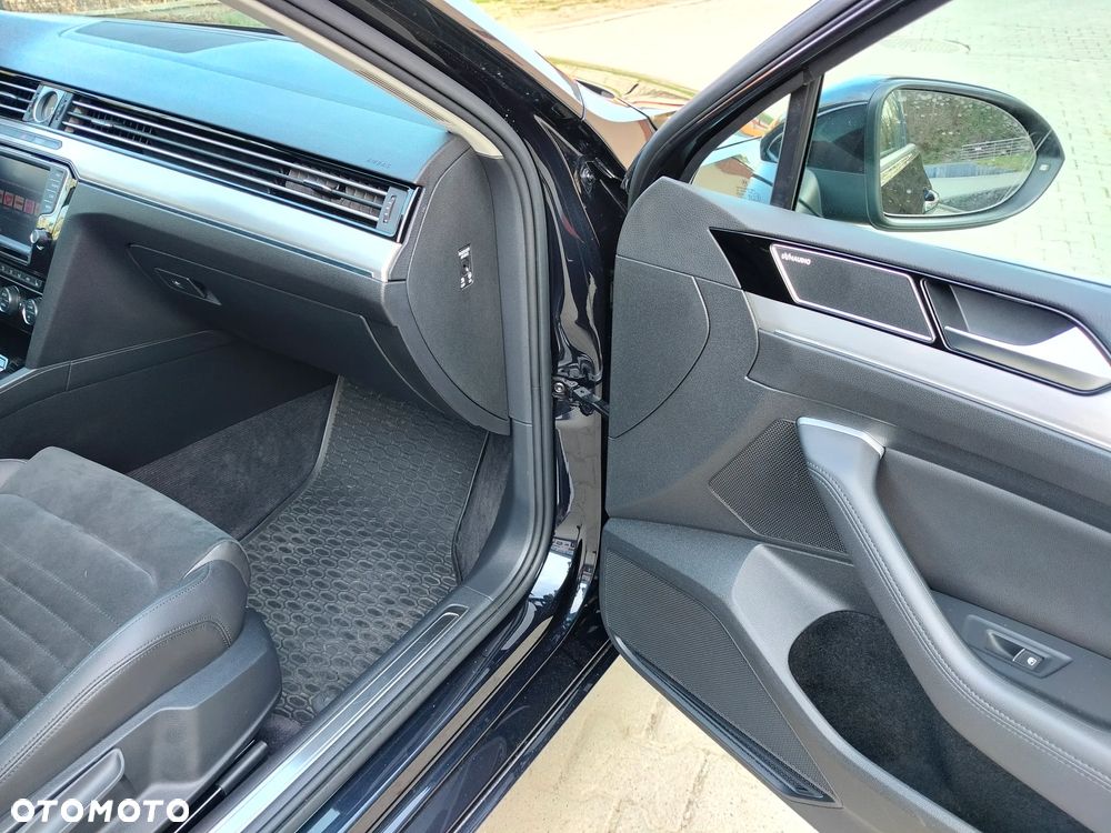 Volkswagen Passat 2.0 TDI Bi-Turbo BMT 4Mot Highline DSG - 14