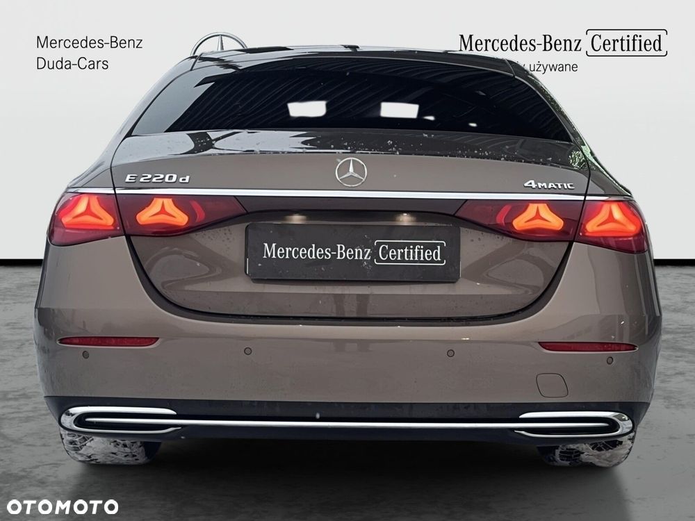 Mercedes-Benz Klasa E - 7