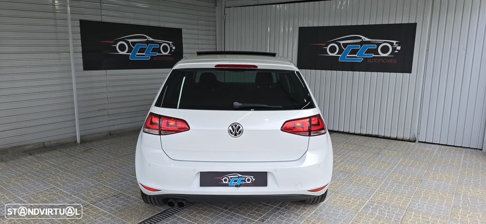 VW Golf - 12