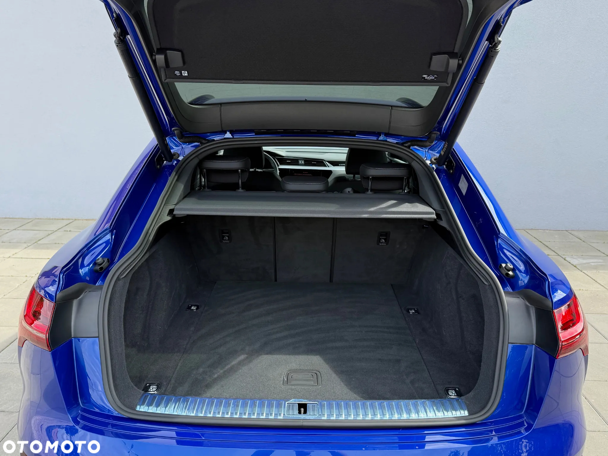 Audi Q8 e-tron 55 114kWh Quattro S Line - 7