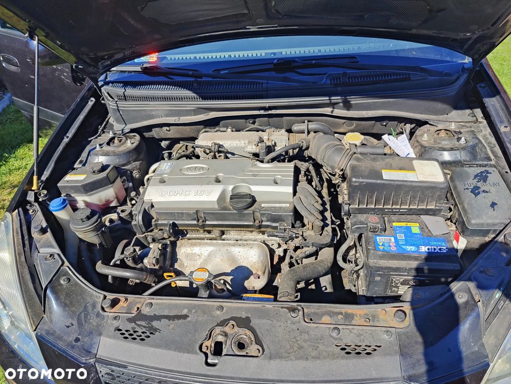 Kia Rio - 10