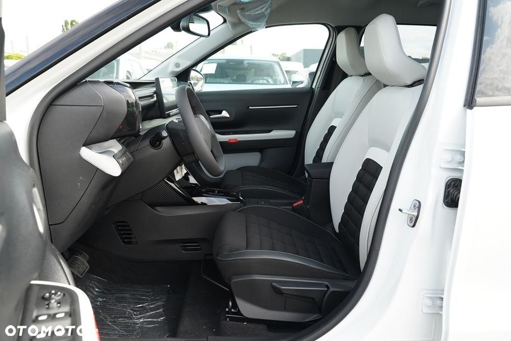 Citroën C3 Aircross e-C3 44kWh Comfort Range Max - 11