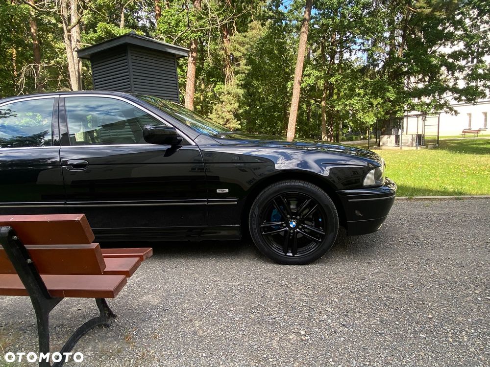 BMW Seria 5 525i - 15