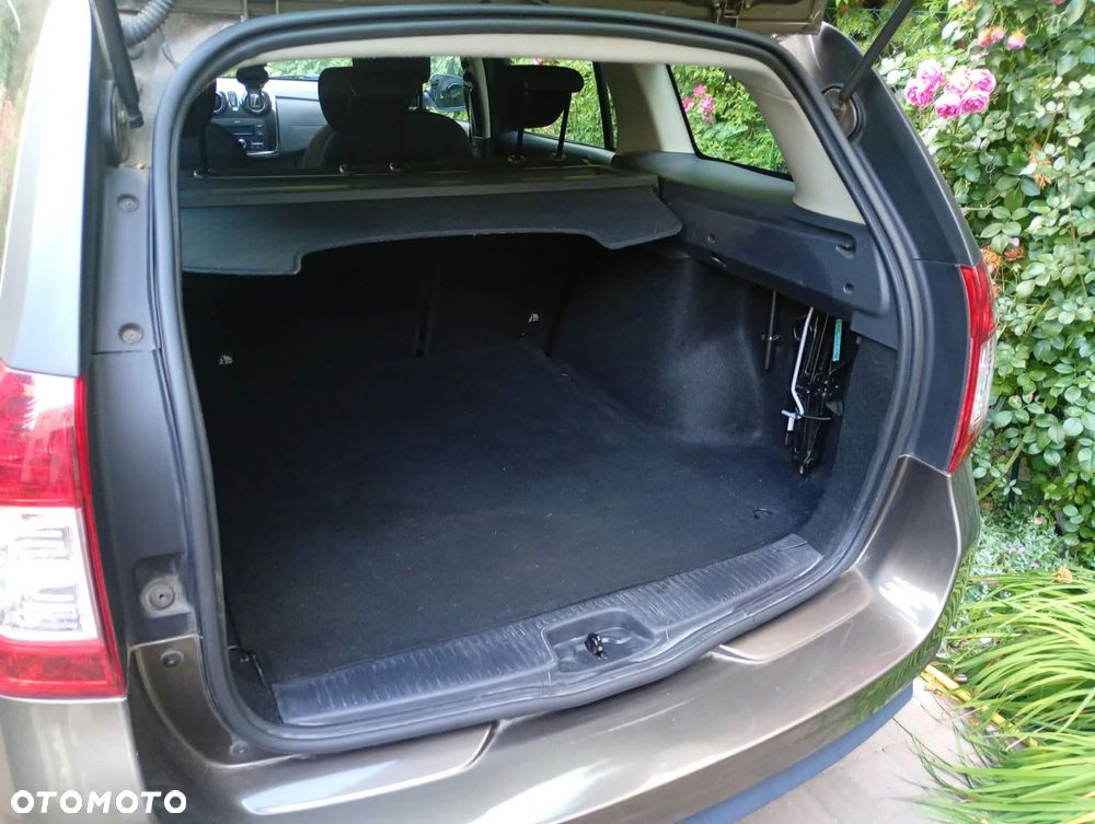 Dacia Logan - 6