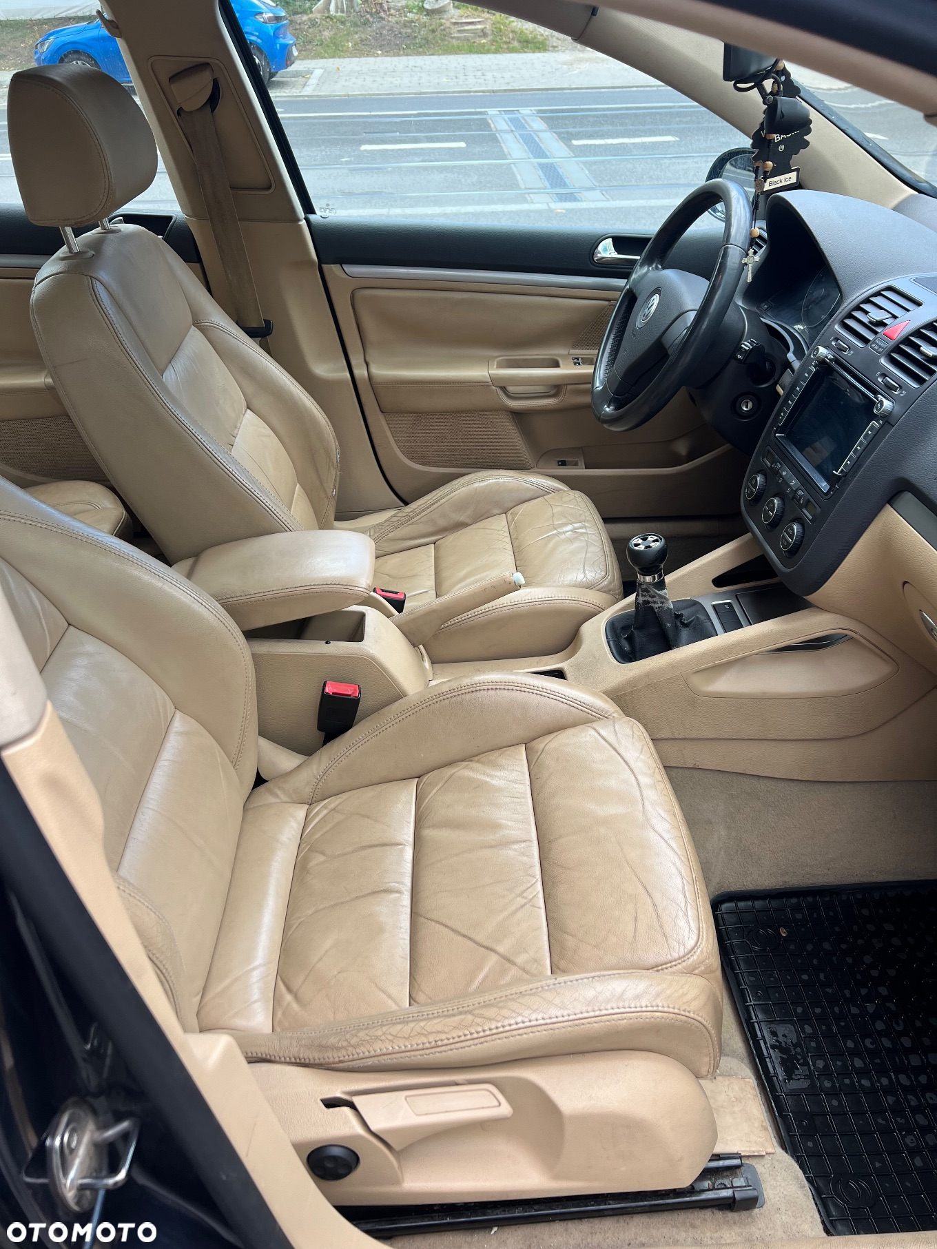 Volkswagen Golf V 2.0 FSI Comfortline - 8
