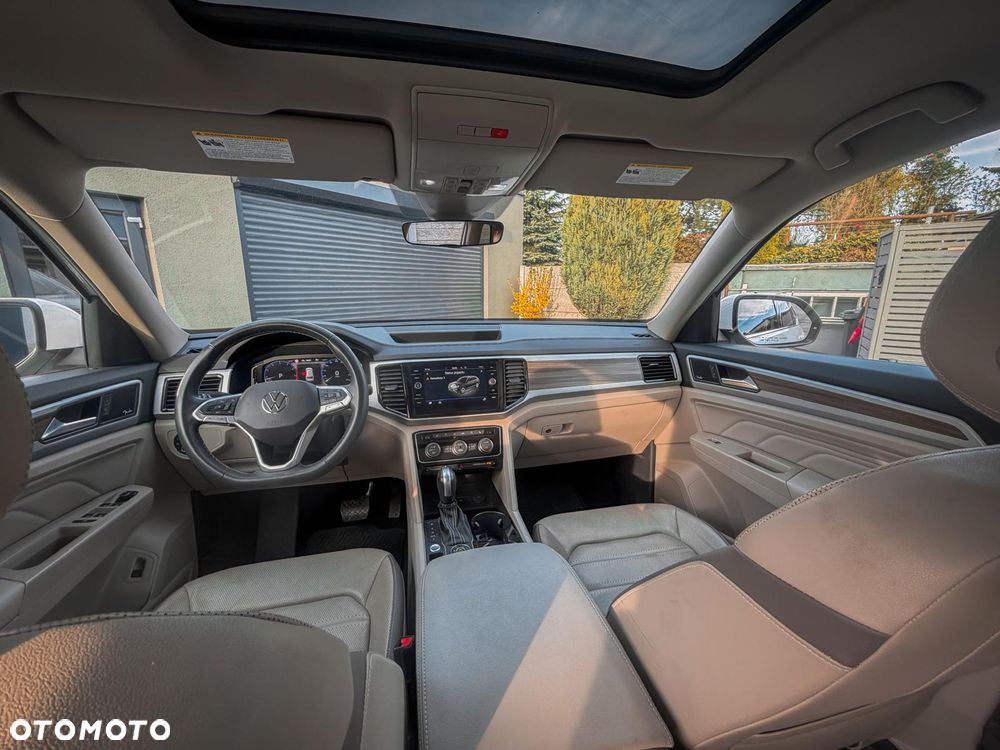 Volkswagen Atlas - 2