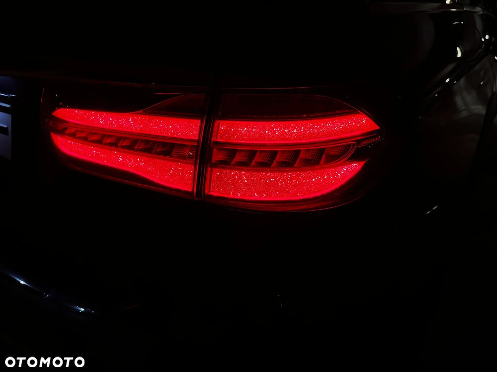 Mercedes-Benz Klasa E 220 d 4-Matic All-Terrain - 6