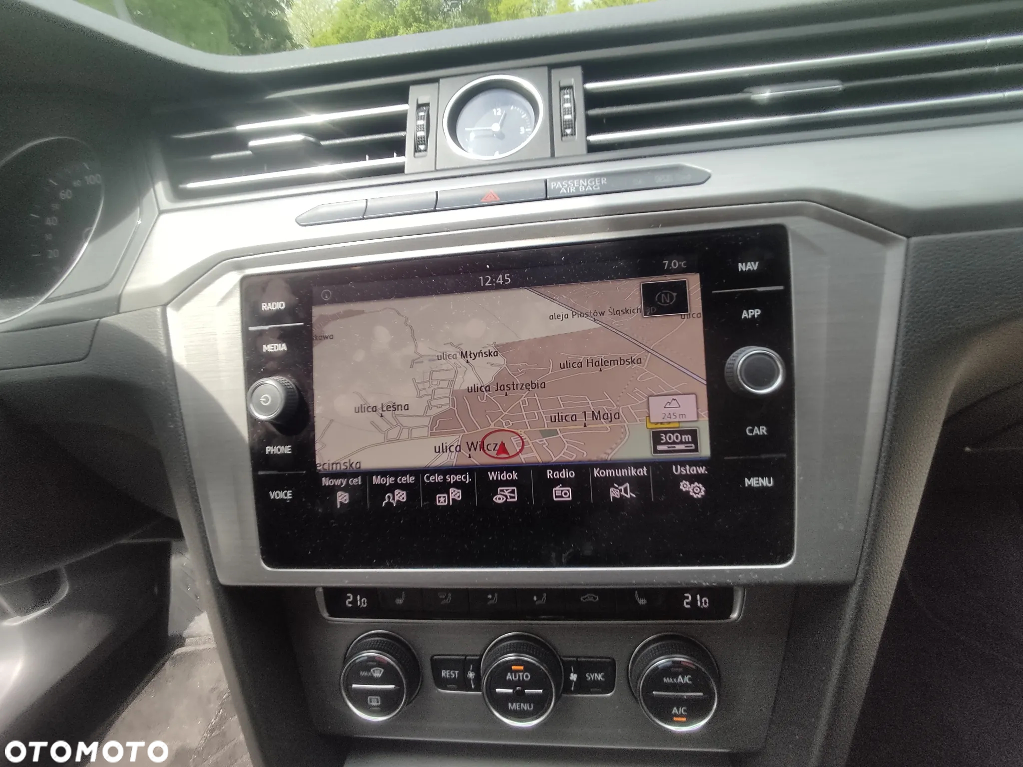 Volkswagen Passat 2.0 TDI BMT Comfortline - 22