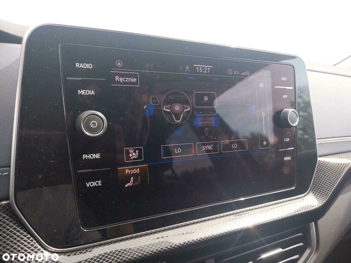 Volkswagen T-Cross - 24