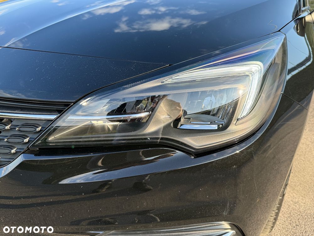 Opel Astra 1.2 Turbo Edition - 11