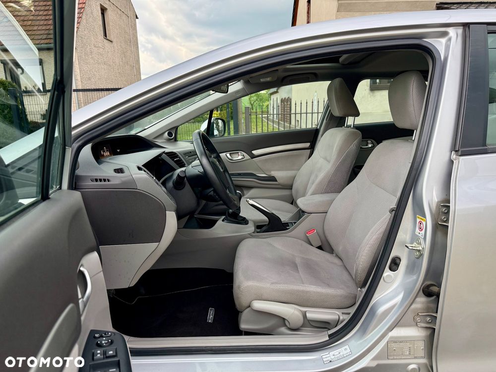 Honda Civic 1.8i-VTEC Executive - 27