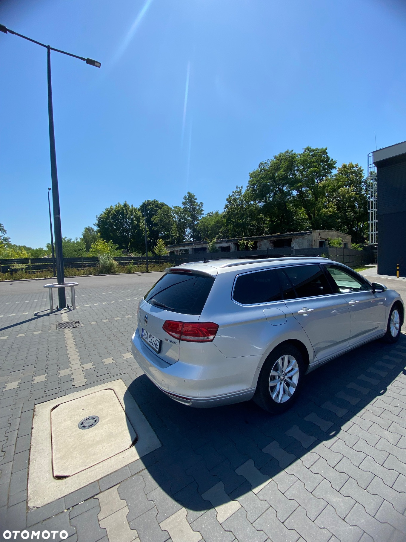 Volkswagen Passat - 23