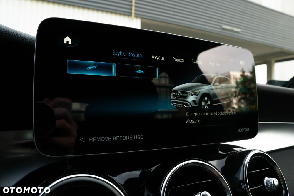 Mercedes-Benz GLC 200 4-Matic - 32