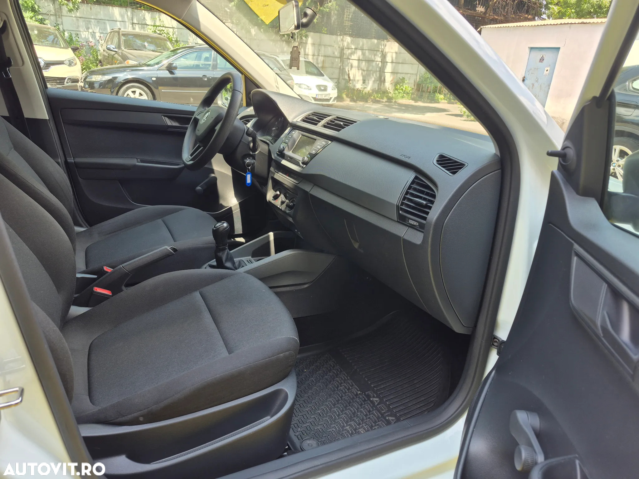 Skoda Fabia 1.0 MPI Ambition - 11