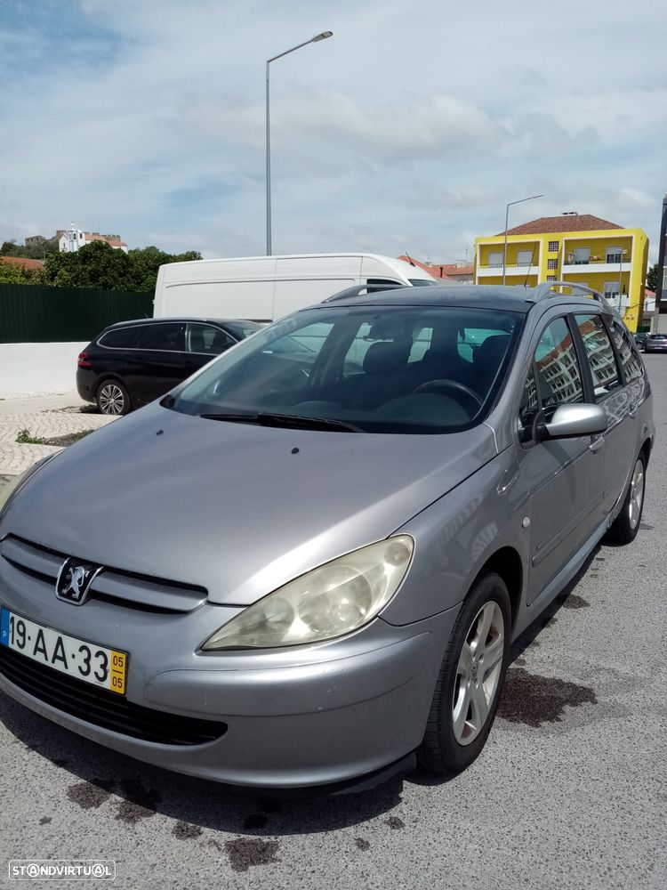 Peugeot 307 SW 1.6 HDi Cuir - 13